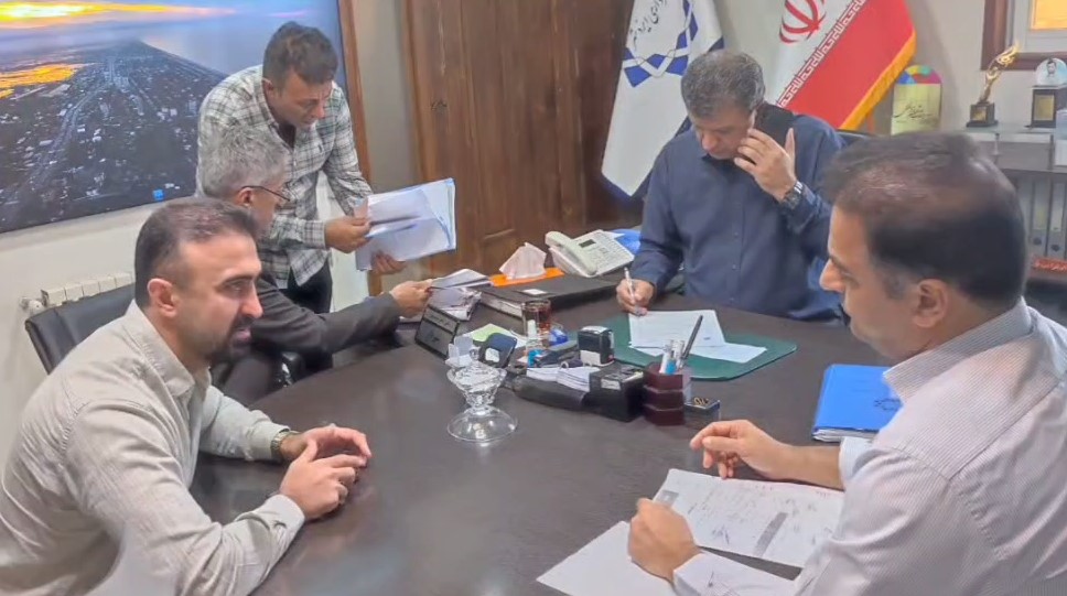 ملاقات عمومی شهردار ایزدشهر با شهروندان